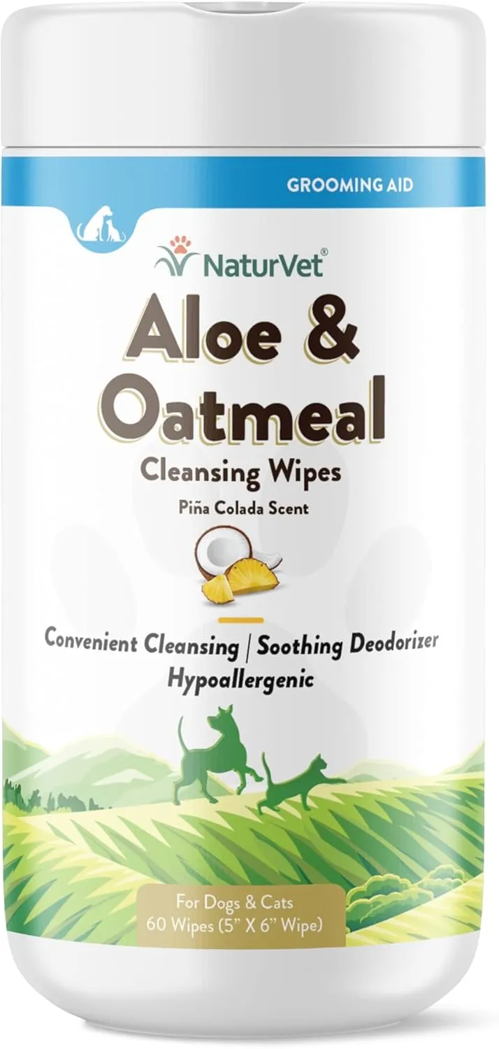 NaturVet Aloe & Oatmeal Cleansing Wipes for Dogs & Cats 60 Count